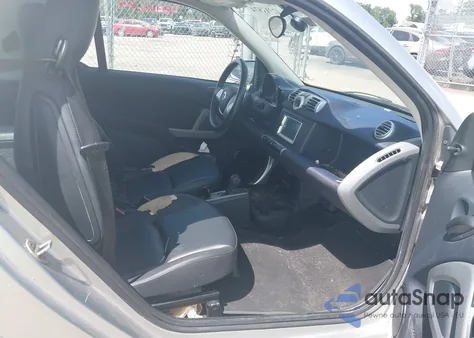 2015 Smart Fortwo Passion/Pure из США, поврежденный, VIN WMEEJ3BA1FK810942